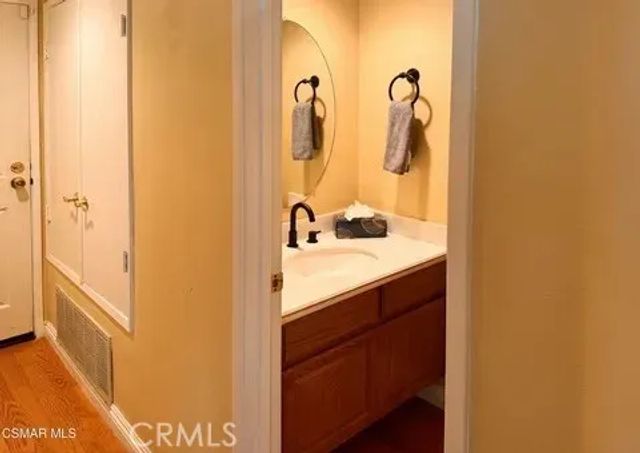 240 Country Club, Simi Valley, CA 93065