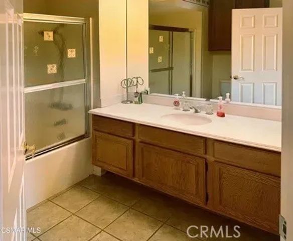 240 Country Club, Simi Valley, CA 93065