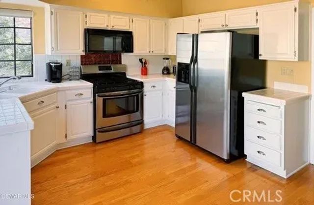 240 Country Club, Simi Valley, CA 93065