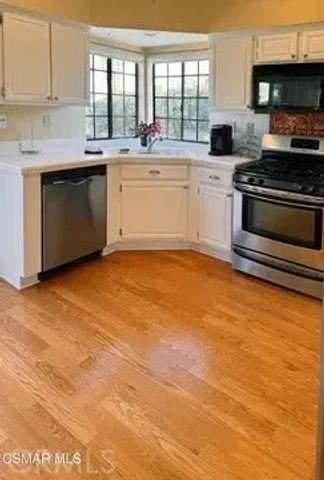 240 Country Club, Simi Valley, CA 93065