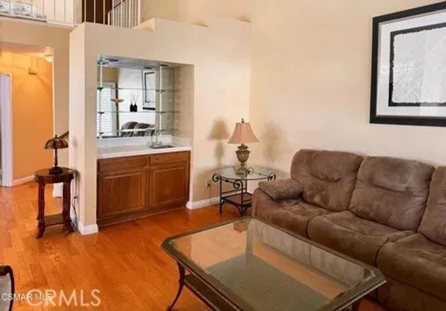 240 Country Club, Simi Valley, CA 93065