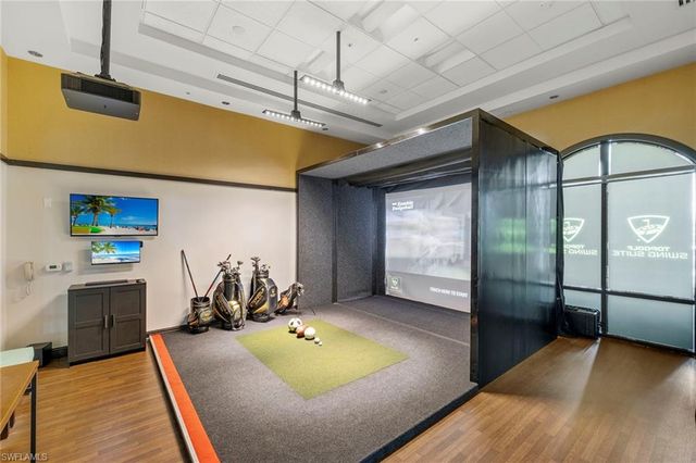 1015 Sandpiper ST # D105, Naples, FL 34102