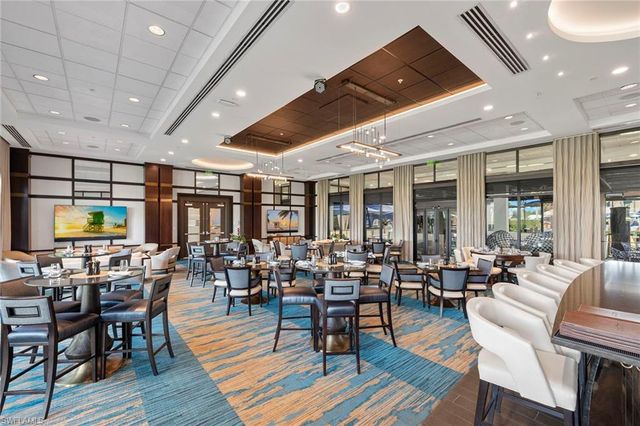 1015 Sandpiper ST # D105, Naples, FL 34102