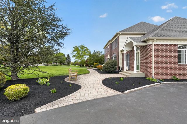 547 CARRIAGE HOUSE LN, Harleysville, PA 19438
