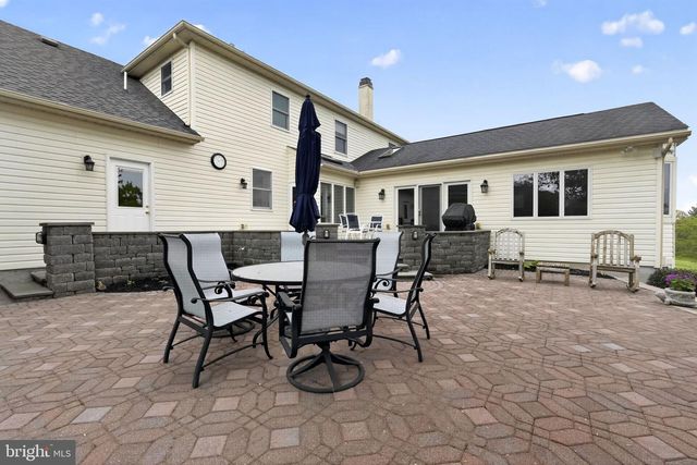 547 CARRIAGE HOUSE LN, Harleysville, PA 19438