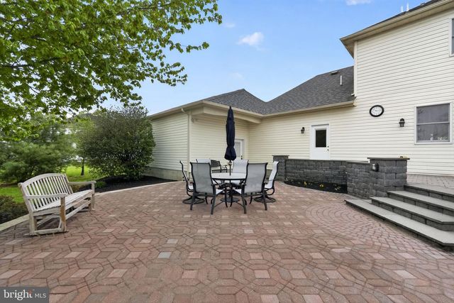 547 CARRIAGE HOUSE LN, Harleysville, PA 19438