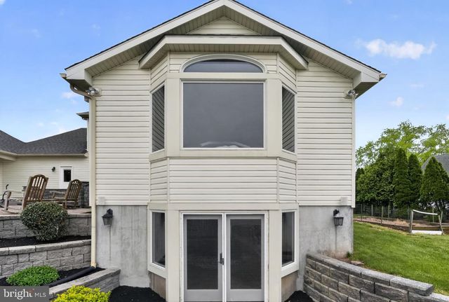547 CARRIAGE HOUSE LN, Harleysville, PA 19438