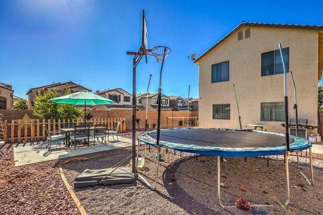 3592 Gloucester Gate Street, Las Vegas, NV 89122
