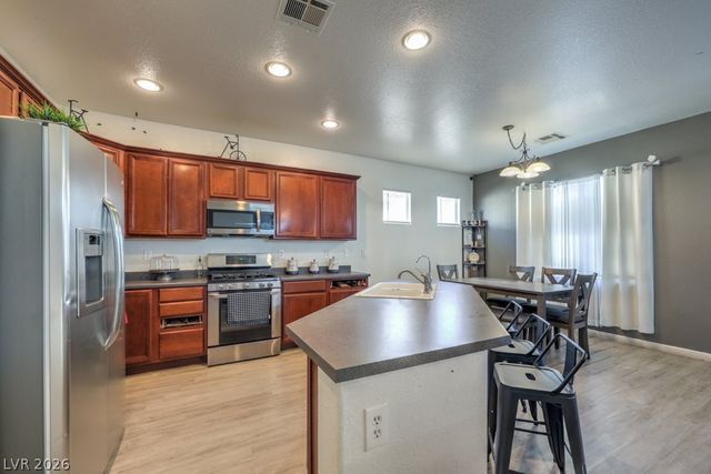 3592 Gloucester Gate Street, Las Vegas, NV 89122