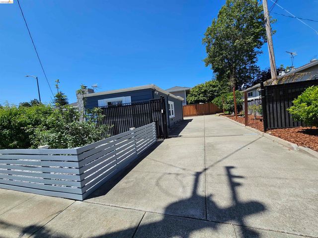 19375 Parsons Ave, Castro Valley, CA 94546
