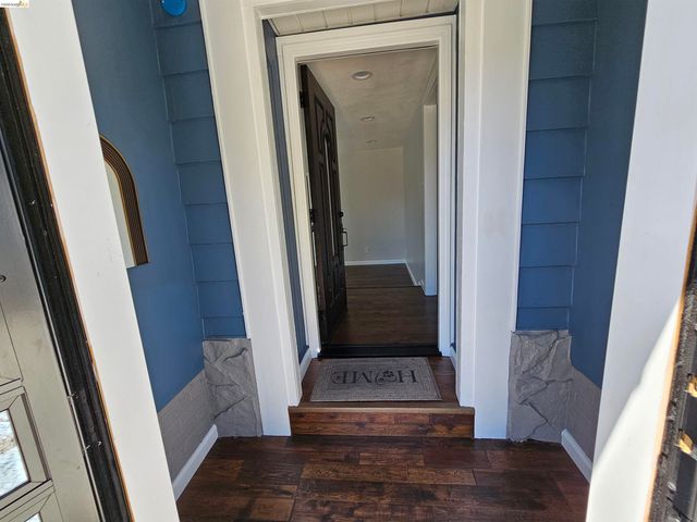 19375 Parsons Ave, Castro Valley, CA 94546