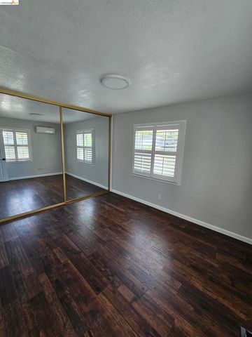 19375 Parsons Ave, Castro Valley, CA 94546