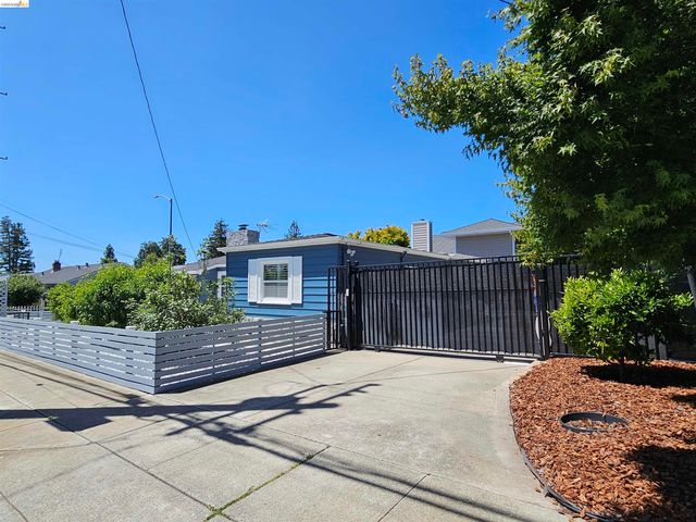 19375 Parsons Ave, Castro Valley, CA 94546