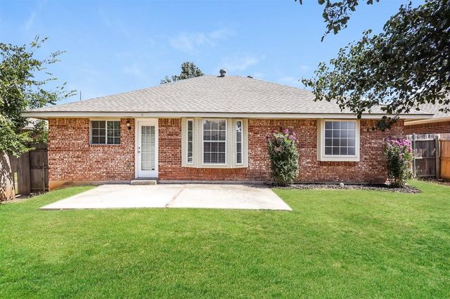 1836 Parkridge Drive, Norman, OK 73071