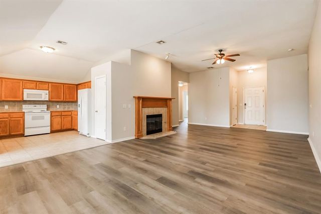 1836 Parkridge Drive, Norman, OK 73071