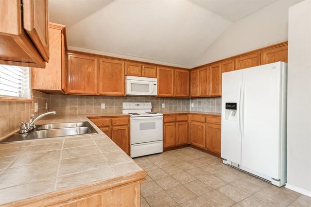 1836 Parkridge Drive, Norman, OK 73071