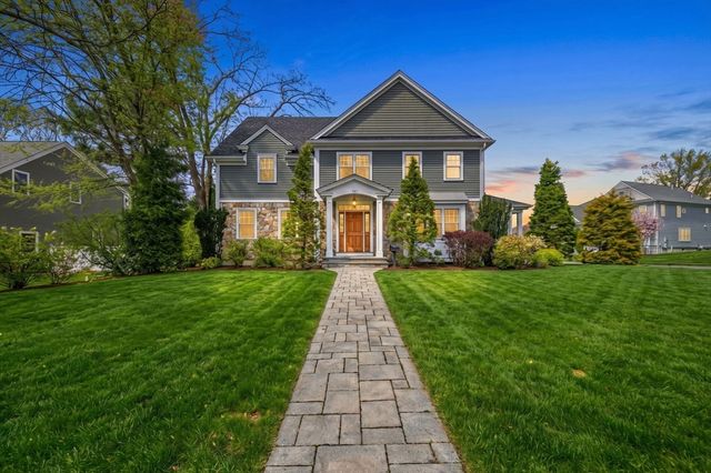 35 Marshall Rd, Wellesley, MA 02482