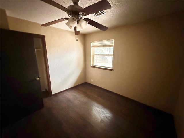 601 Sky Circle, Altus, OK 73521