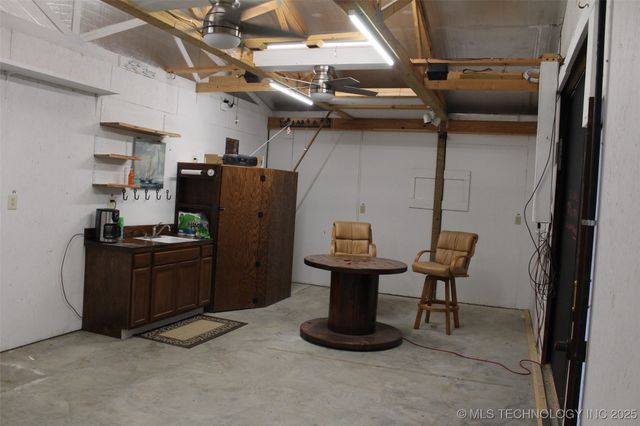 29088 S Creekside Drive, Inola, OK 74036