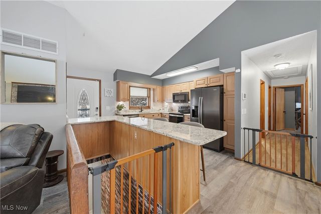 9918 Infirmary Road, Mantua, OH 44255