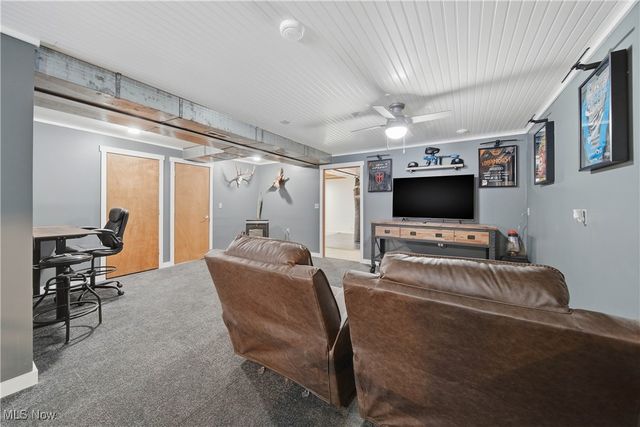 9918 Infirmary Road, Mantua, OH 44255