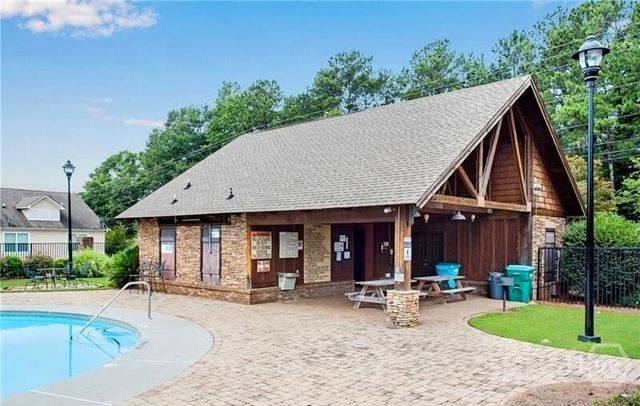 135 Oconee River Circle, Athens, GA 30605