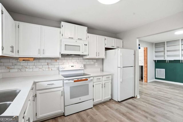 191 Cowan Road SE, Conyers, GA 30094