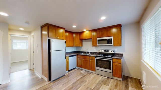 2301 S 74th Street, Tacoma, WA 98409