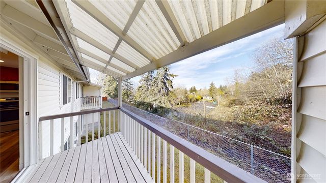 2301 S 74th Street, Tacoma, WA 98409