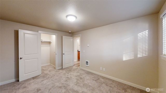 2301 S 74th Street, Tacoma, WA 98409