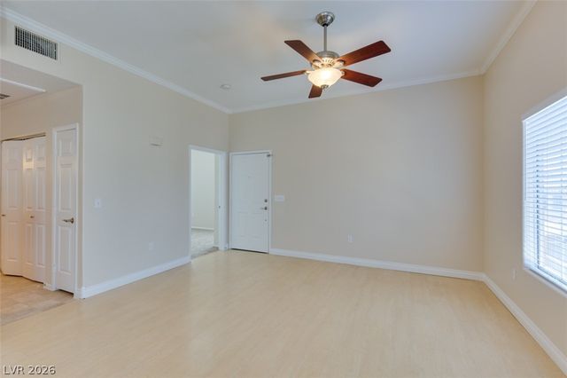 9303 West GILCREASE Avenue 2189, Las Vegas, NV 89149