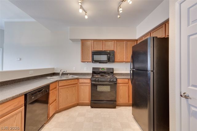 9303 West GILCREASE Avenue 2189, Las Vegas, NV 89149