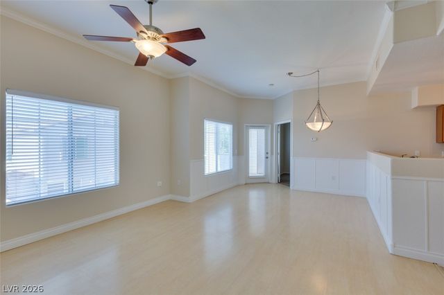 9303 West GILCREASE Avenue 2189, Las Vegas, NV 89149