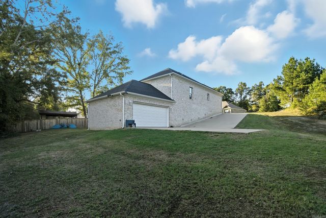 25 Indian Springs Drive, Greenbrier, AR 72058
