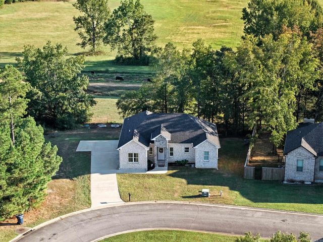 25 Indian Springs Drive, Greenbrier, AR 72058