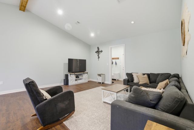 25 Indian Springs Drive, Greenbrier, AR 72058