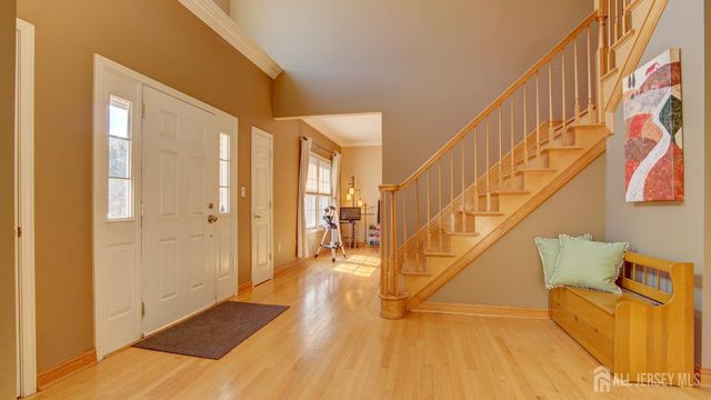 10 Arlene Drive, Monroe, NJ 08831