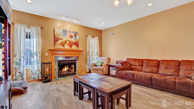 10 Arlene Drive, Monroe, NJ 08831