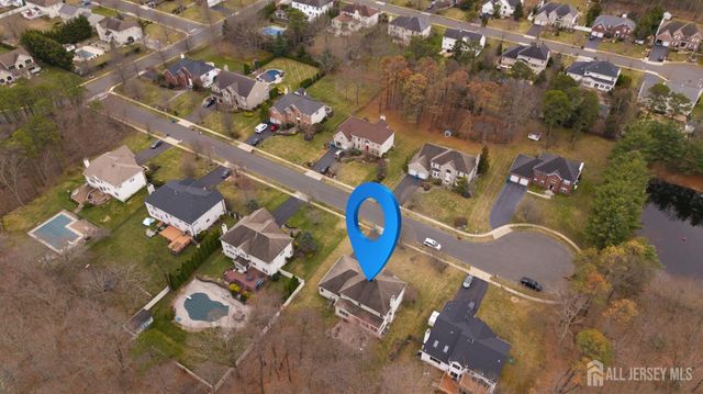 10 Arlene Drive, Monroe, NJ 08831