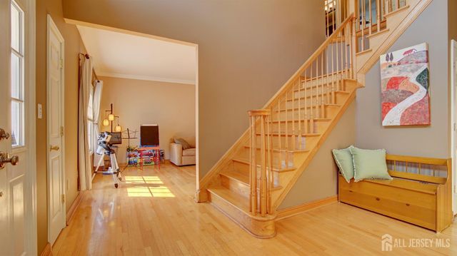 10 Arlene Drive, Monroe, NJ 08831