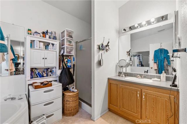 45465 25th East, Lancaster, CA 93535