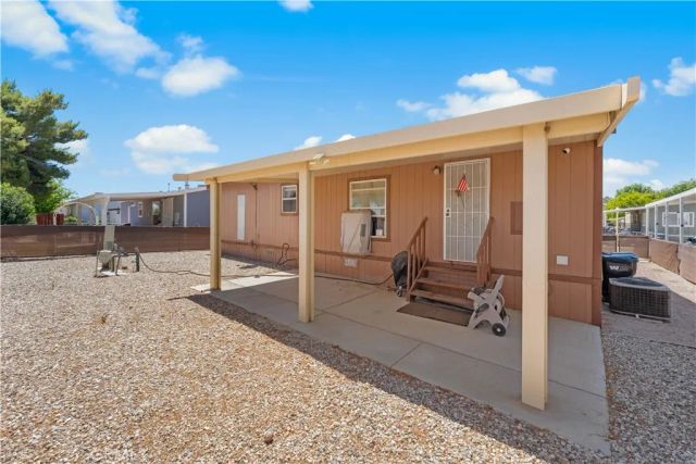 45465 25th East, Lancaster, CA 93535