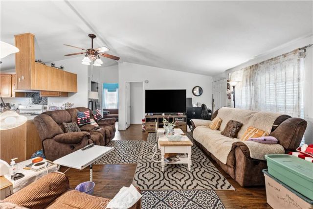 45465 25th East, Lancaster, CA 93535
