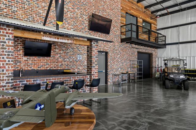9400 Airbus Lane, Mckinney, TX 75071
