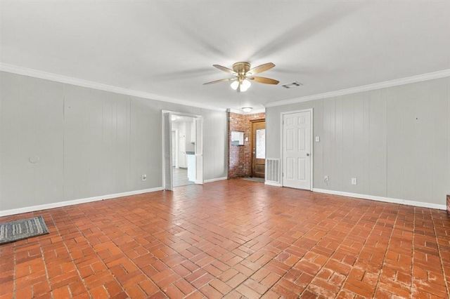 4020 Pleasant Drive, Lake Charles, LA 70605