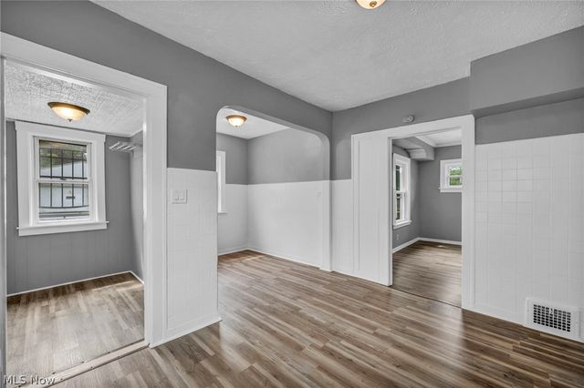 11312 Dove Avenue, Cleveland, OH 44105