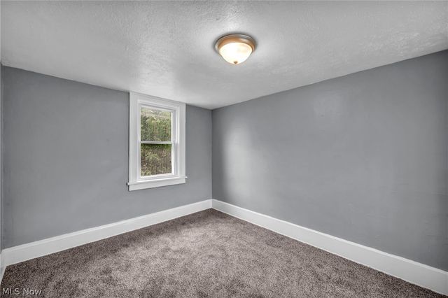11312 Dove Avenue, Cleveland, OH 44105