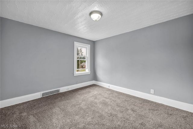 11312 Dove Avenue, Cleveland, OH 44105