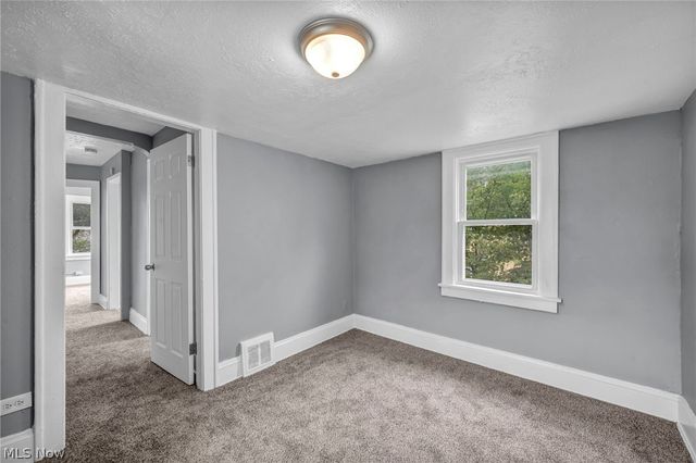 11312 Dove Avenue, Cleveland, OH 44105