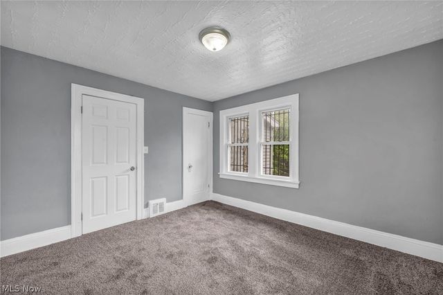 11312 Dove Avenue, Cleveland, OH 44105
